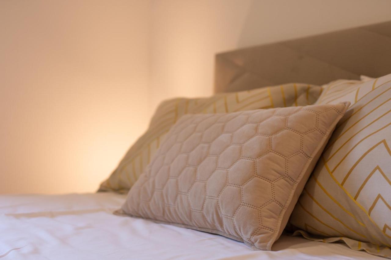 Villa Carla With Private Pool & Kids Playground - Pet Friendly Mutvoran Екстериор снимка